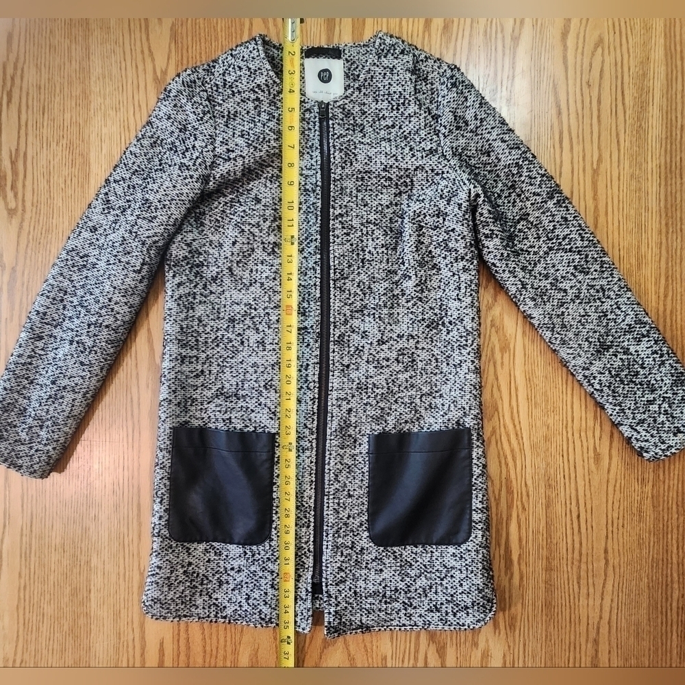 PEP Femme Jacket/Coat Long Length Womens Size Medium Soft Lining French - Picture 10 of 12